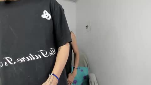 Nico  online show from October 2025 03:21:02 PM