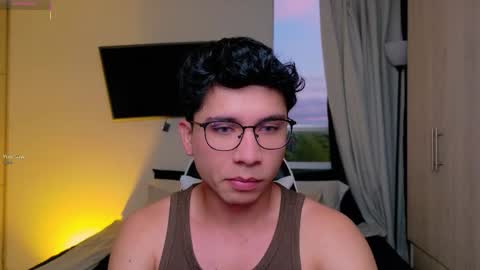 Nico Cruz online show from September 2025 10:48:01 AM