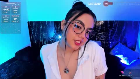 Nicol online show from September 2025 06:18:02 PM