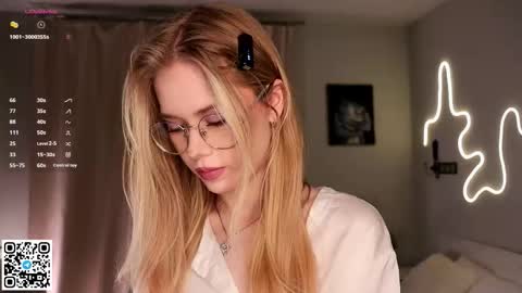 Your love Elsa online show from September 2025 06:33:01 PM
