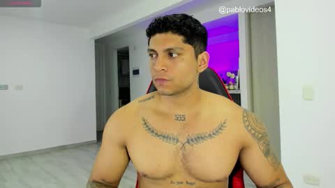 nicolas_montoya online show from October 2025 04:57:02 AM