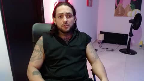 nicolas online show from December 2024 03:28:02 AM