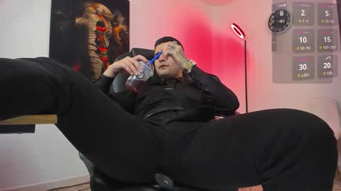 Nicolas Fellener online show from October 2025 04:11:01 AM