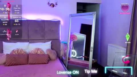 NicoleBond online show from October 2025 02:22:02 AM