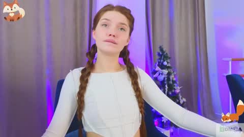 Snapshot of nicole_broown chatting on December 2024 12:07:01 AM Nicole online show from December 2024 12:07:01 AM