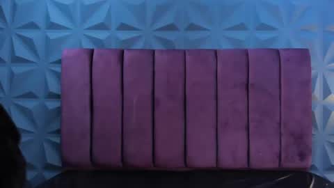 Nicole online show from October 2025 04:09:02 AM