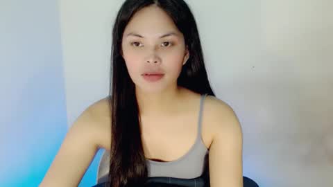 nicole_kiss01 online show from December 2024 01:43:02 PM
