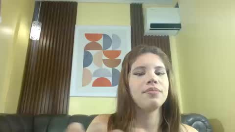 Nicole Ramires online show from September 2025 04:52:01 PM
