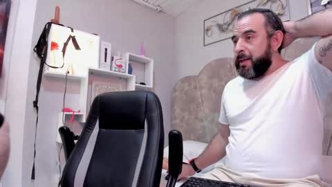 Nicole online show from September 2025 06:19:02 PM