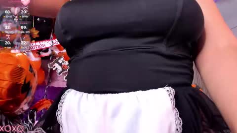 Snapshot of nicolee19_ chatting on October 2025 11:01:02 PM nicolee19_ online show from October 2025 11:01:02 PM