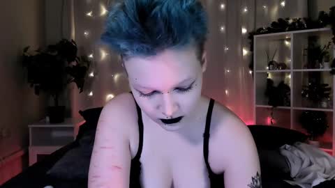 Nicole online show from December 2024 05:54:02 PM