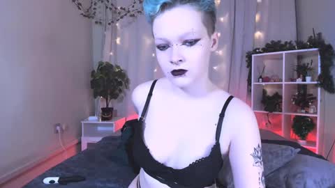 Nicole online show from January 2025 11:33:02 PM