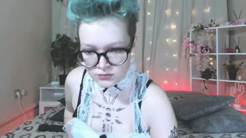 Nicole online show from January 2025 08:04:01 PM