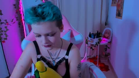 Nicole online show from February 2025 11:37:02 PM