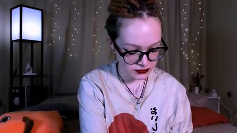 Nicole online show from February 2025 12:34:01 PM