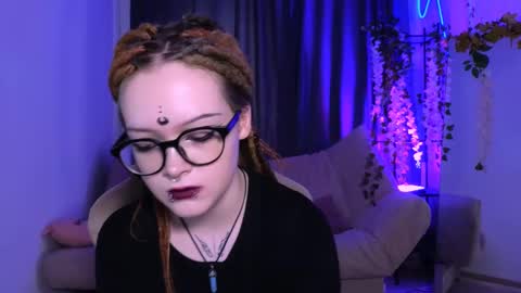 Nicole online show from March 2025 08:41:02 AM