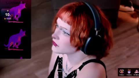 Nicole online show from September 2025 09:38:01 PM