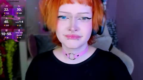 Nicole online show from September 2025 08:44:01 PM