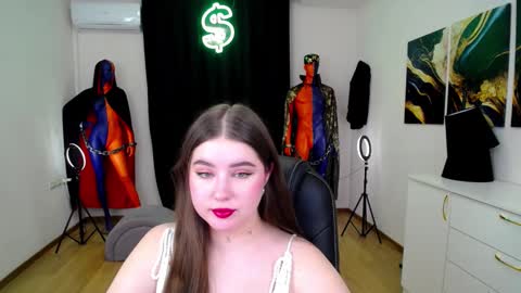 nicolefoxery online show from December 2024 06:43:02 AM