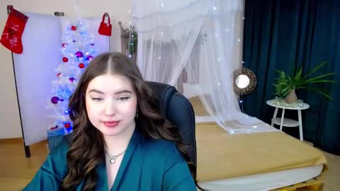 nicolefoxery online show from December 2024 10:26:02 PM