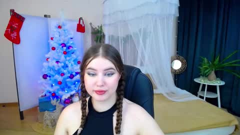 nicolefoxery online show from December 2024 07:14:01 PM