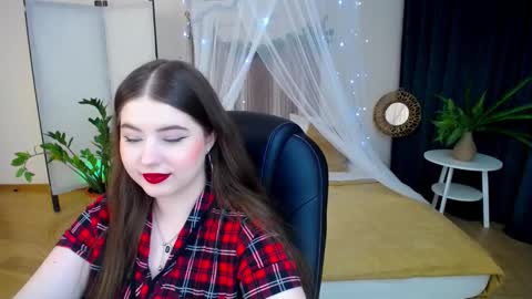 nicolefoxery online show from January 2025 06:36:02 PM