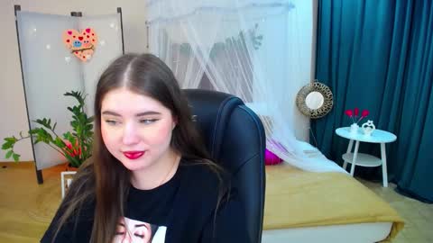 nicolefoxery online show from February 2025 10:14:02 PM
