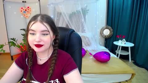 nicolefoxery online show from February 2025 12:52:01 AM