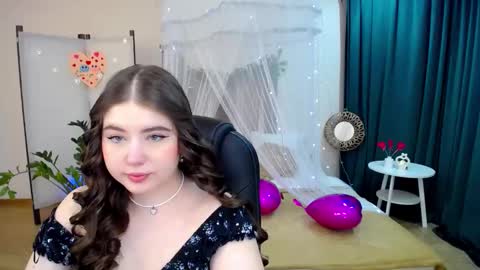 nicolefoxery online show from February 2025 03:12:02 AM