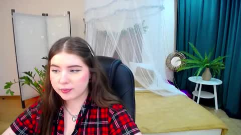 nicolefoxery online show from March 2025 12:11:02 AM