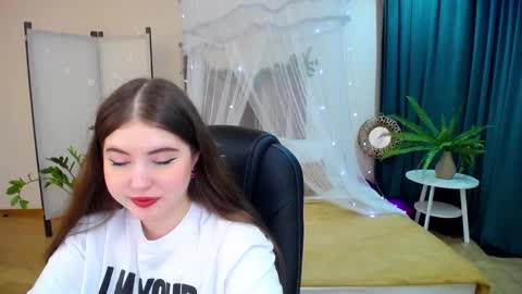 nicolefoxery online show from March 2025 06:21:02 PM