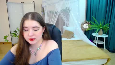 nicolefoxery online show from March 2025 06:30:01 PM