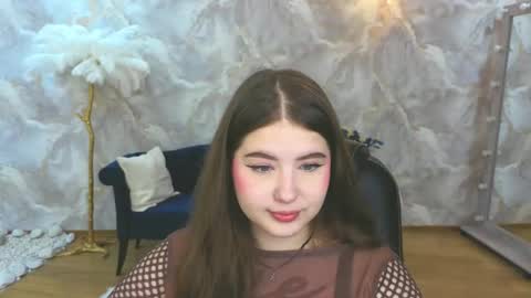 nicolefoxery online show from September 2025 06:19:02 PM