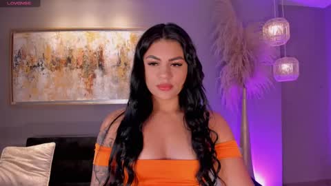 Nicole Sanz online show from February 2025 11:05:01 AM