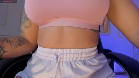 Nicole Sanz online show from September 2025 10:04:02 AM