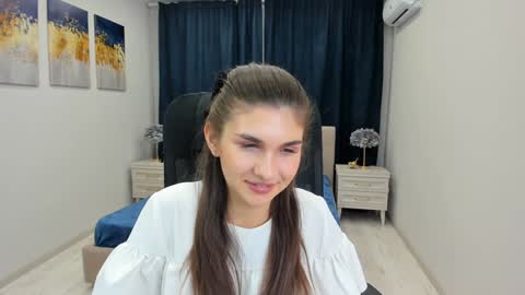 nicolewerti online show from January 2025 05:51:01 PM