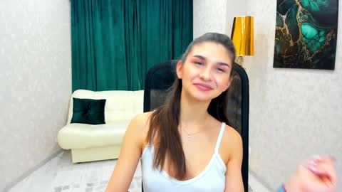 nicolewerti online show from January 2025 11:54:01 AM