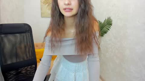nicolewerti online show from March 2025 07:36:01 AM