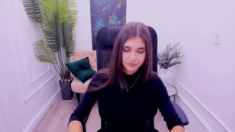 nicolewerti online show from September 2025 04:56:01 AM