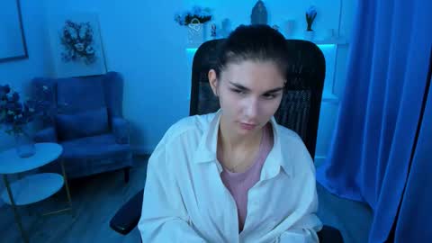 nicolewerti online show from September 2025 04:59:02 AM