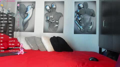 nicolle_hanks1 online show from January 2025 02:29:02 AM