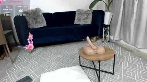 Snapshot of nicollelima chatting on September 2025 01:32:02 AM Nicolle Lima online show from September 2025 01:32:02 AM