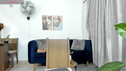 Snapshot of nicollelima chatting on October 2025 11:05:01 PM Nicolle Lima online show from October 2025 11:05:01 PM