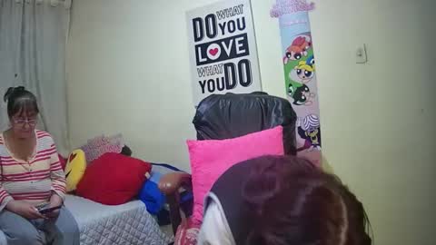 Snapshot of nicoltatiana_ chatting on November 2025 01:04:02 AM nicoltatiana_ online show from November 2025 01:04:02 AM