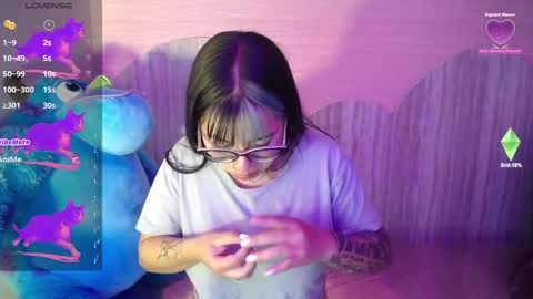 Nic online show from October 2025 08:51:01 PM