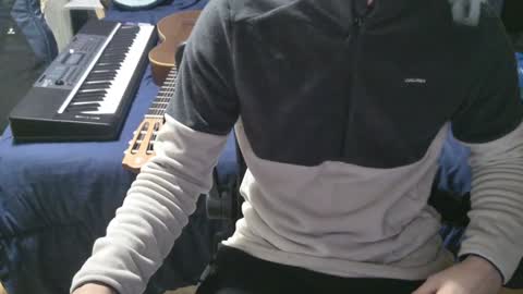 Julian online show from January 2025 01:31:01 PM