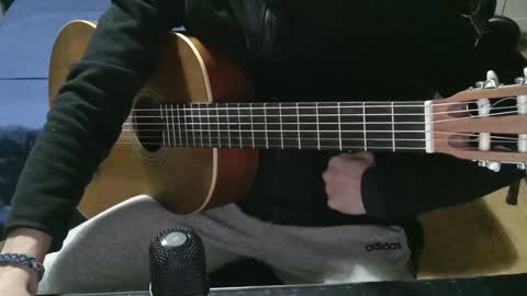 Julian online show from January 2025 07:04:02 PM