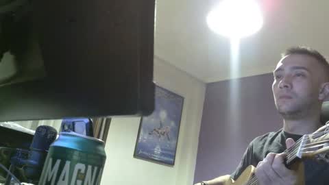 Julian online show from September 2025 07:36:01 PM