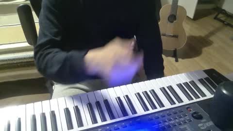 Julian online show from October 2025 09:44:02 PM