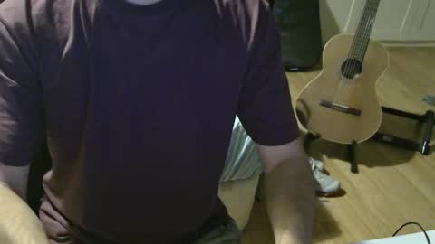 Julian online show from October 2025 09:51:01 AM